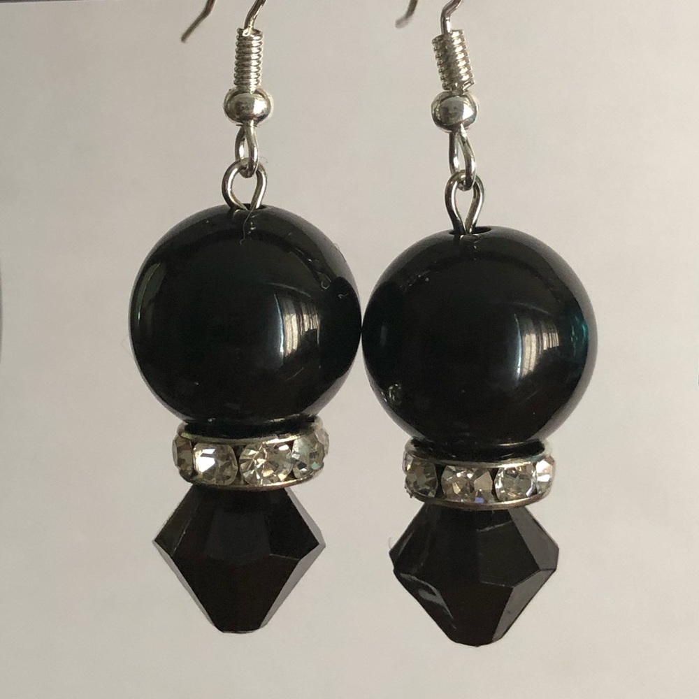 Earrings - Picture 2 of 4